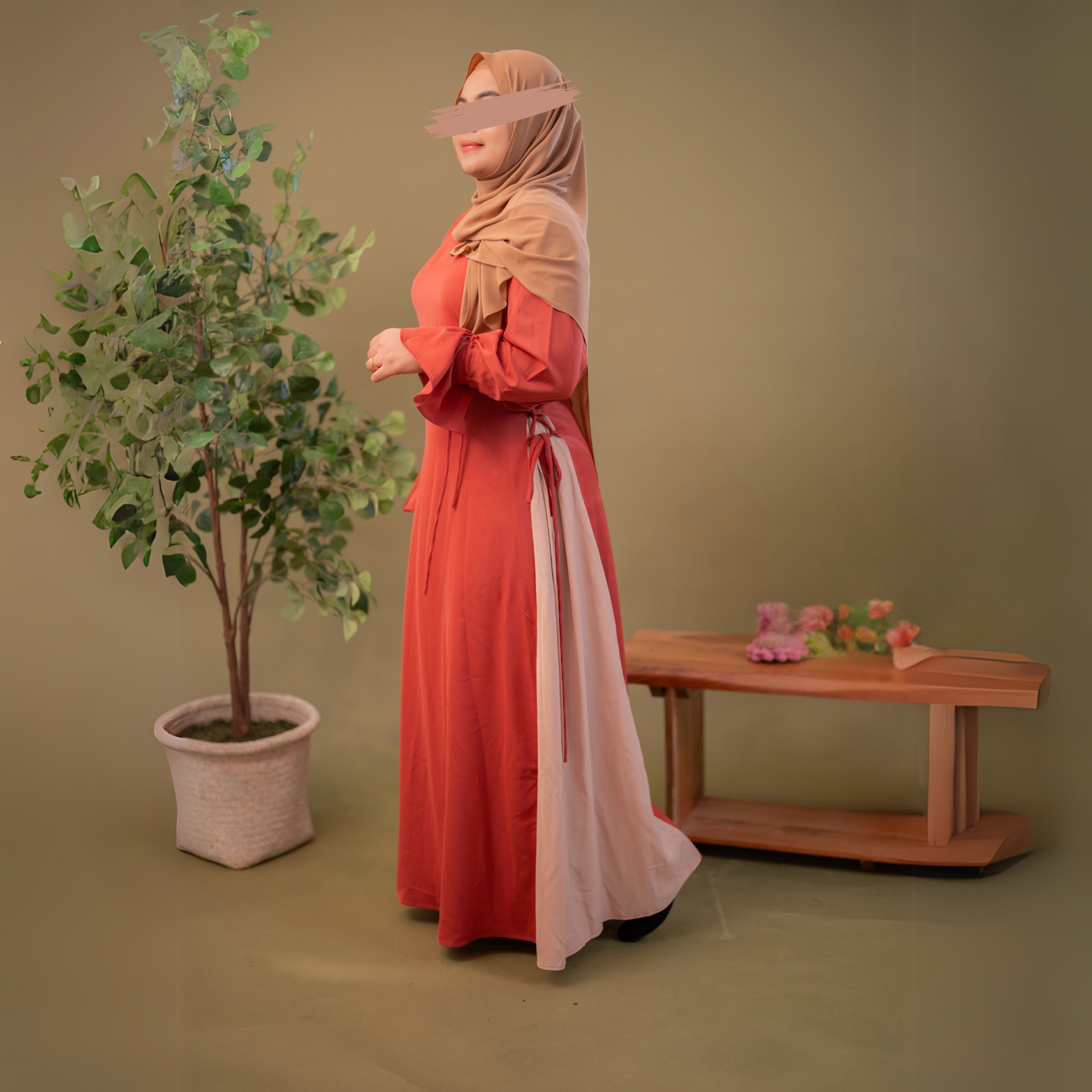 Two-Toned Ribbon Abaya